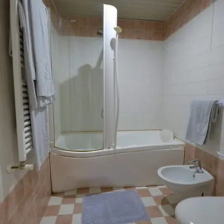 Eden Hotel 3*