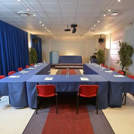 Eden Hotel 3*