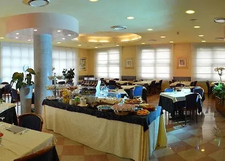 Eden Hotel