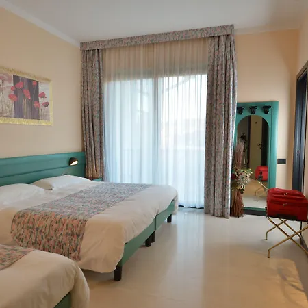 Hotel Eden 3*